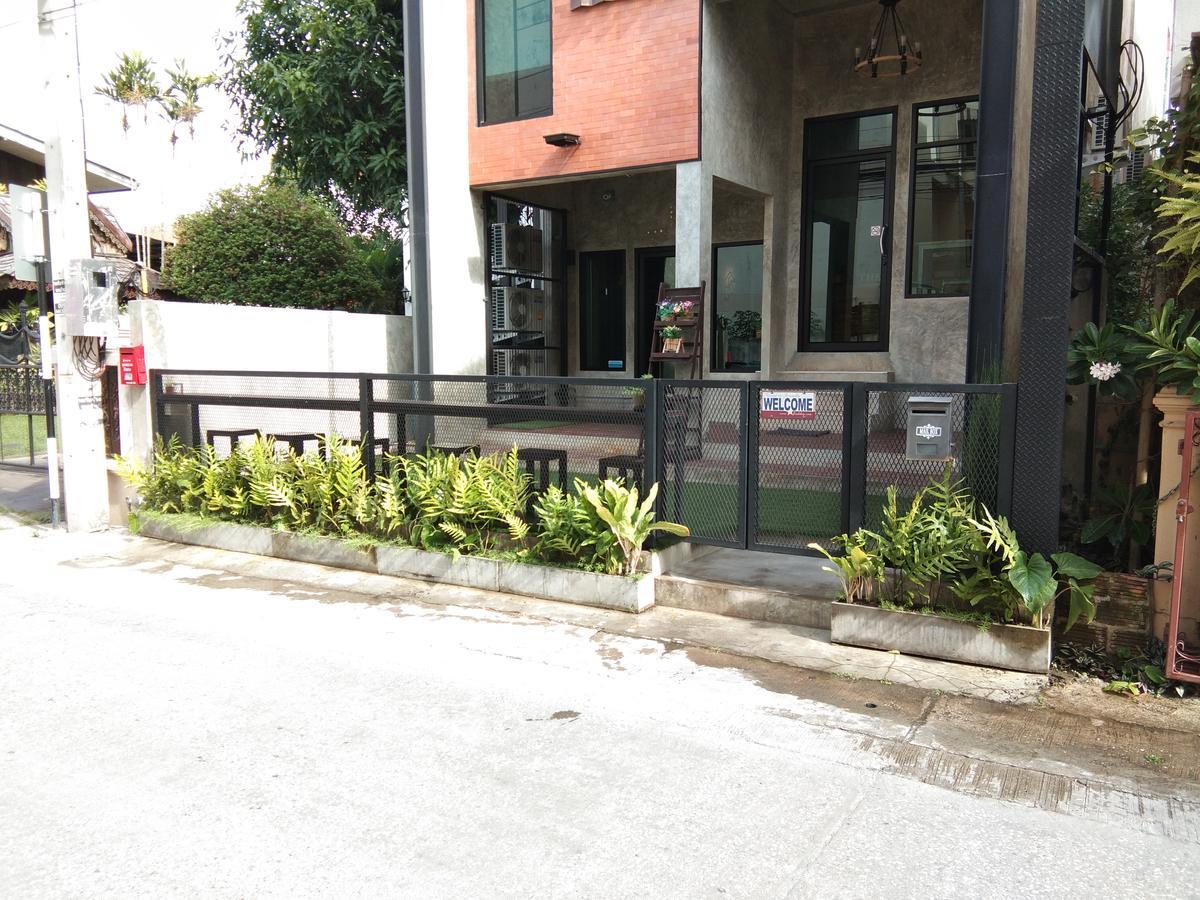 The Step Chiang Mai (Adults Only) Hotel Exterior photo